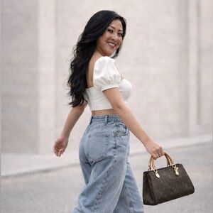 Meet your Posher, Lisa